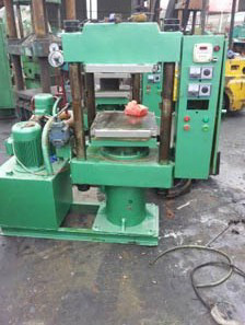 二手50噸硫化機